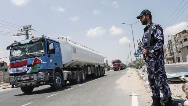 Egypt began to deliver a million litres of fuel to Gaza, in an attempt to ease the Palestinian enclave’s desperate electricity crisis. (AFP)