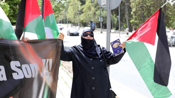 An Israeli army spokesperson told Ma'an that two Palestinians were detained in al-Bireh overnight.
  (AFP) 