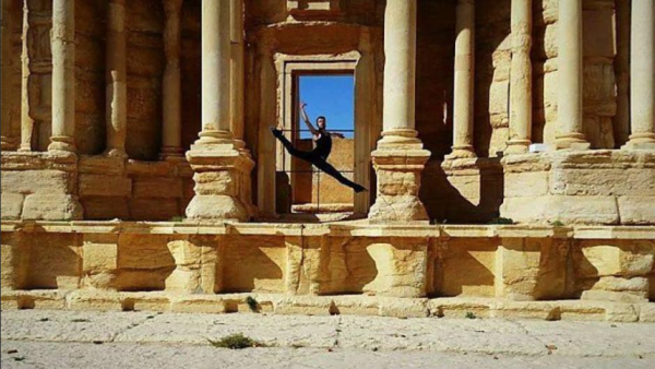 Even after receiving death threats from the Islamic State group, Joudeh persevered, tattooing on his neck the provocative words "Dance or Die". (twitter) 
