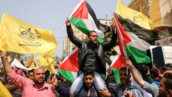 Hundreds of inmates have launched a mass hunger strike in Israeli jails to mark Palestinian Prisoner's Day. (AFP/ File Photo)