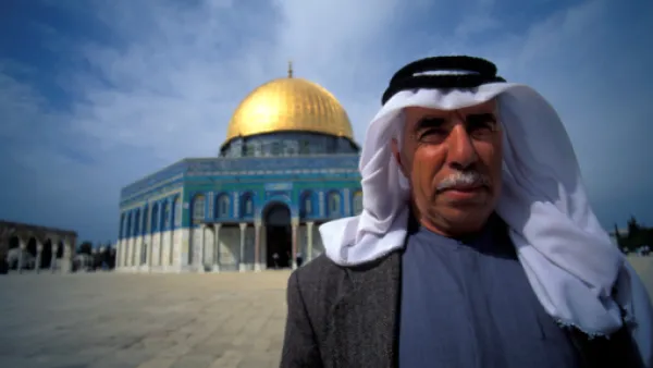 لا يزال التوتر يسود الحرم القدسي في البلدة القديمة رغم ازالة اسرائيل للاجراءات الامنية