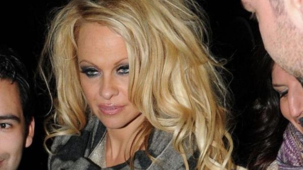 باميلا أندرسون