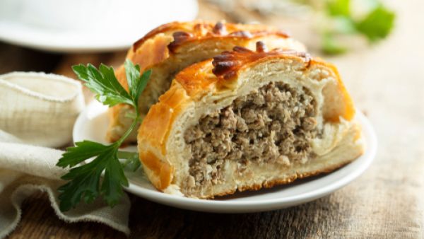 بوريك باللحمة المفرومة 