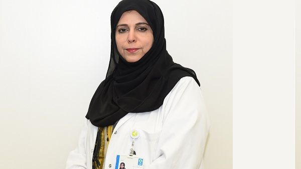 موزة الهيل، المدير التنفيذي لإدارة الصيدلة بمؤسسة حمد الطبية