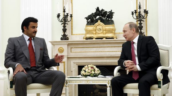 Qatar Emir and Russian President Putin have met in Moscow and debated several ideas to enhance ties in many fields such as defence, energy, economy, and investment. (AFP/ File Photo)