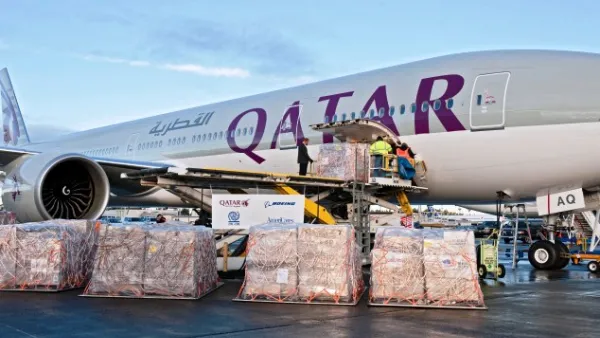 القاهرة تبدأ اليوم بفرض تأشيرة دخول على القطريين
