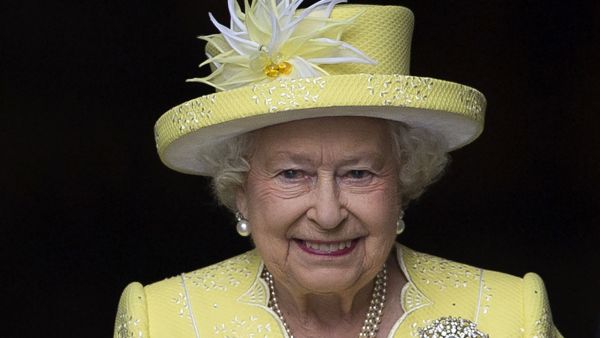 Britain's Queen Elizabeth celebrates her 92 birthday with a gala concert at London's Royal Albert Hall by top artists (AFP/File Photo)	