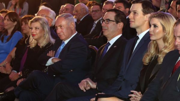 Ivanka Trump, her husband senior White House adviser Jared Kushner, US Treasury Secretary Steve Mnuchin, Israeli Prime Minister Benjamin Netanyahu and his wife Sarah on opening of U.S. Embassy at ‎Foreign Ministry in Jerusalem. (AFP)