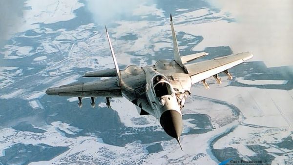 طائرة روسية من طراز ميغ-31 الاعتراضية