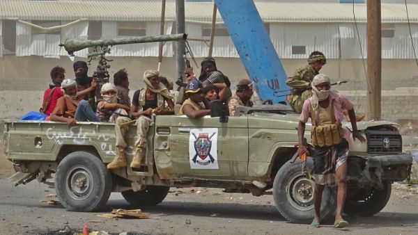 المواجهات اندلعت في بعض الأحياء الشرقية والجنوبية لمدينة الحديدة