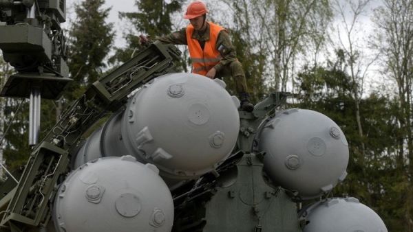 منظومة "إس-400" الصاروخية للدفاع الجوي