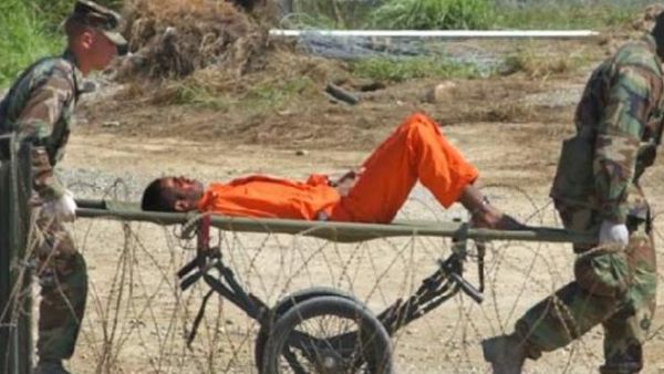 تعتزم أمريكا إجبار المعتقلين في غوانتنامو على تناول السحور. 