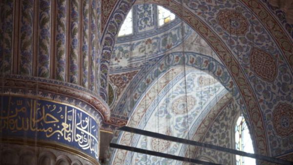 يفضل الخليجيون السياحة في تركيا عن أوروبا. 