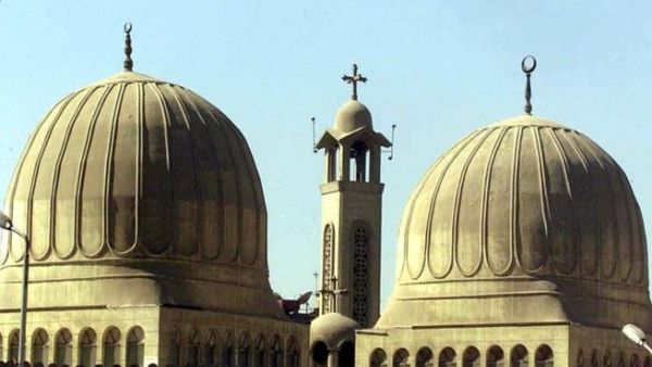 قس مسيحي يصوم شهر رمضان