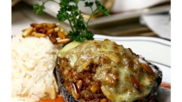 باذنجان شيخ المحشي مع الأرز