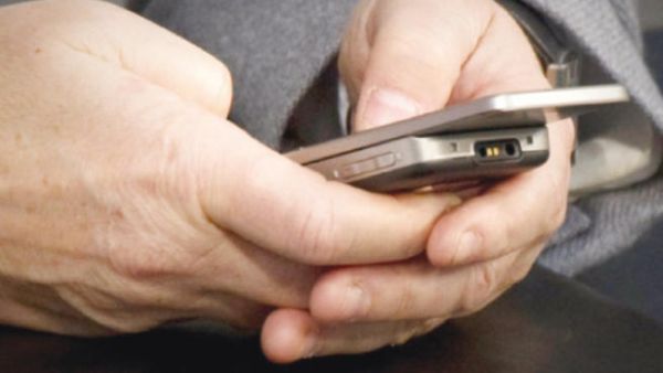 الاردنيون اكثر استخداما للخلوي في رمضان