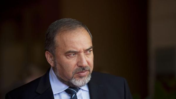 Will Lieberman give the Syrian rebel forces an offer they can't refuse?