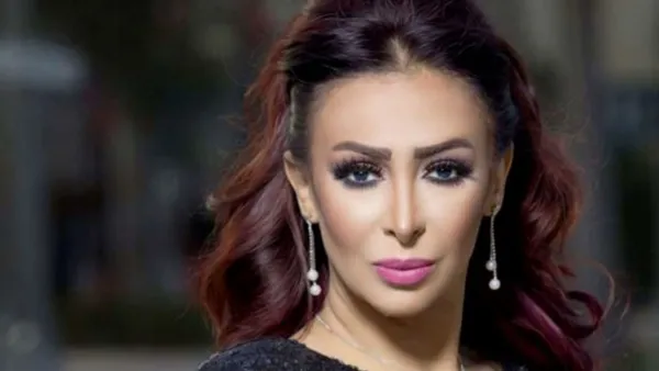 شاهيناز