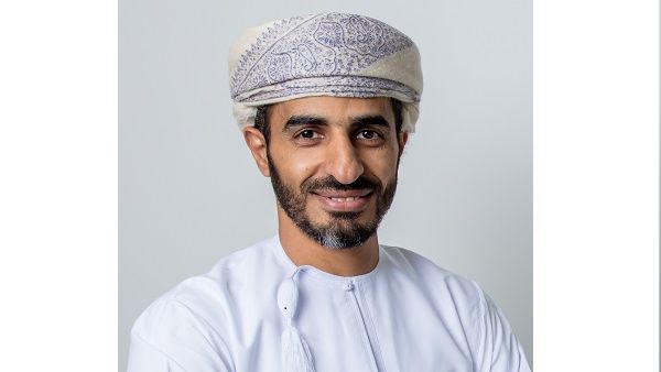 سلام بن أحمد الكندي، مدير عام الخدمات المساندة بطيران السلام