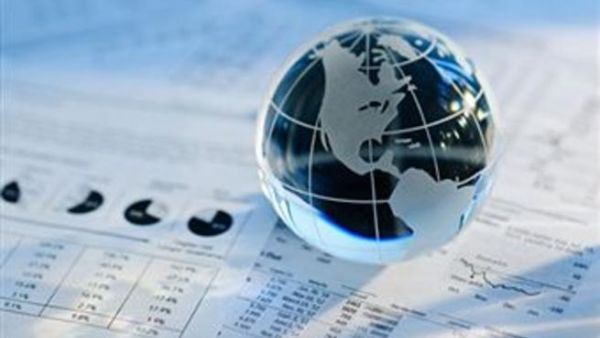 يبحث المستثمرون عن ملاذات ثابتة الدخل