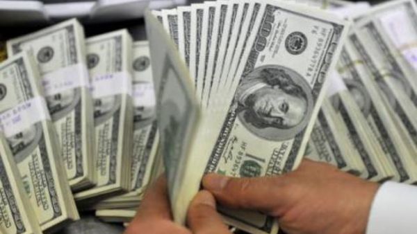 قدم وزير التخطيط والتعاون الدولي شكر الحكومة الاردنية للحكومة الالمانية على الدعم المتواصل خلال السنوات الماضية لتنفيذ مشاريع تنموية في مجالات المياه، والطاقة، والتعليم، مؤكدا حرص الحكومة على تعزيز هذه العلاقة
