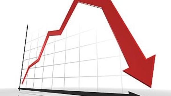 The IMF said the outlook for the whole MENA region was subject to large downside risks; external risks and internal risks The IMF said the outlook for the whole MENA region was subject to large downside risks; external risks and internal risks
