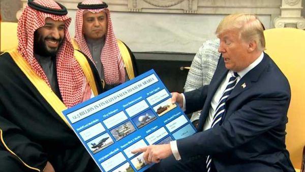 ترامب يعتبر مبيعات الأسلحة سبيلا لإيجاد الوظائف في الولايات المتحدة