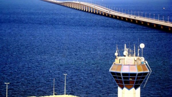Saudi's King Fahd Causeway is a series of bridges and causeways connecting Saudi Arabia and Bahrain. (Wikipedia)