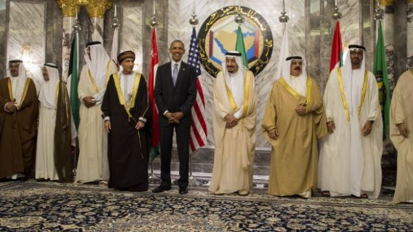 (L-R) Saudi Defence Minister and Deputy Crown Prince Mohammed bin Salman, Bahrain's Crown Prince Salman bin Hamad al-Khalifa, Kuwait's Emir Sheik Sabah al-Ahmad al-Jaber al-Sabah, Qatar's Emir Sheik Tamim bin Hamad al-Thani, Oman's Deputy Prime Minister Sayed Fahd bin Mahmud al-Said , US President Barack Obama, Saudi King Salman, Bahrain's King Hamad bin Issa al-Khalifa and Saudi Interior Minister Crown Prince Mohammed bin Nayef. (AFP/Jim Watson)