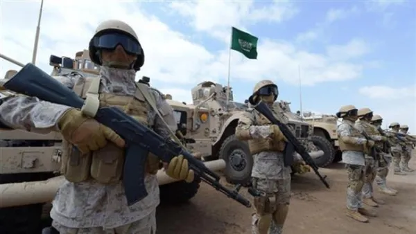 رافق الملك وزير الخارجية الجديد الفونسو دستيس ووزير التجهيز اينييغو دي لا سيرنا.

