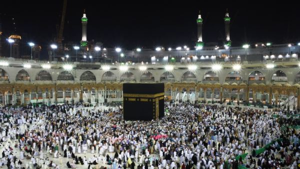 Over 2 million worshipers attend Qur’an recitation in the last day of Ramadan. (Shutterstock/ File Photo)