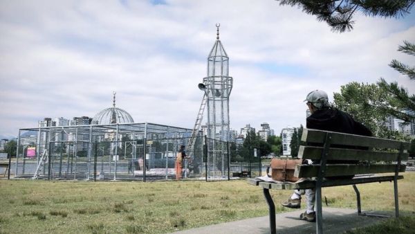 Saudi Arabian artist's 'Paradise Has Many Gates' piece. (Twitter)