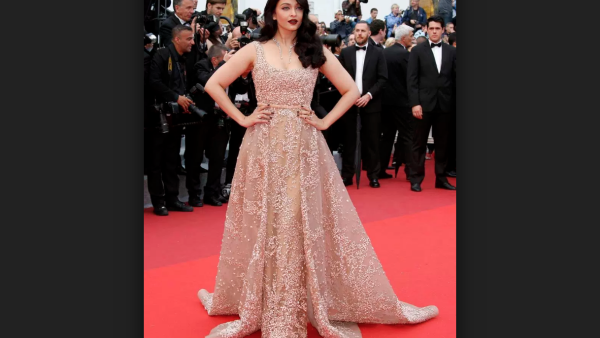 The actress looked stunning in her 15th appearance on the prestigious festival's red carpet. (Indian Express)