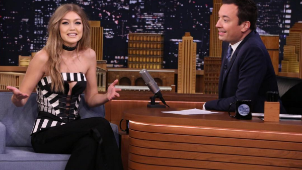 The 21-year-old model looked fabulous in a black and white ensemble. (Instagram)