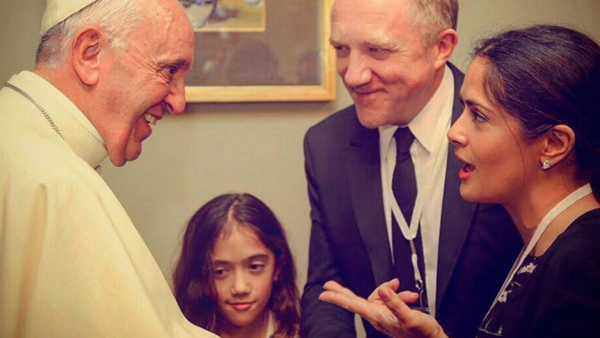 Salma made the Pope laugh! (Instagram)