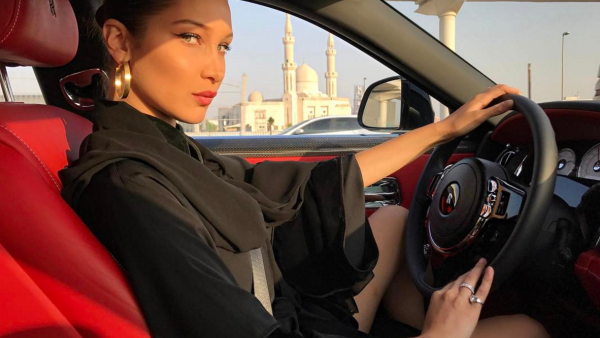 Totally loving this photo of Bella in Abu Dhabi. (Instagram)