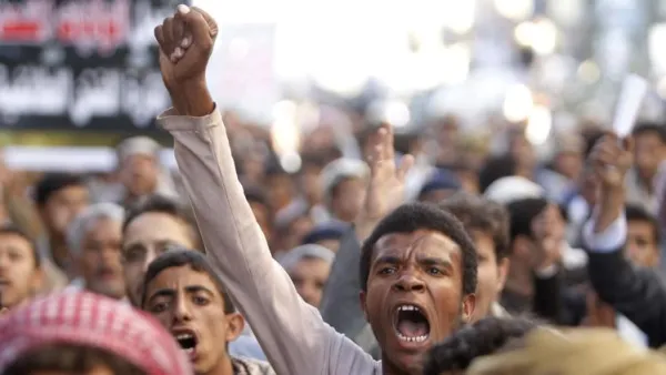 الحكومة اليمنية تعتبر إجراءات الحوثيين لاغية

