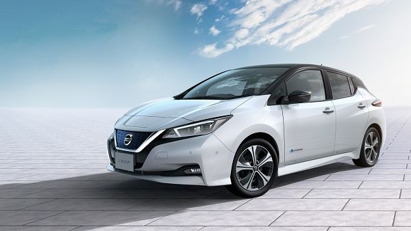 Nissan and Shikoku Electric Power are working together to promote the use of electric vehicles and reduce the environmental impact of automobiles. 