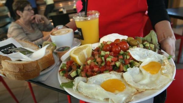 Don't skip breakfast! How many times have you heard these wise words...Wondering what's to miss? Discover the possibilities and what you're missing...