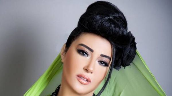 الفنانة سمية الخشاب