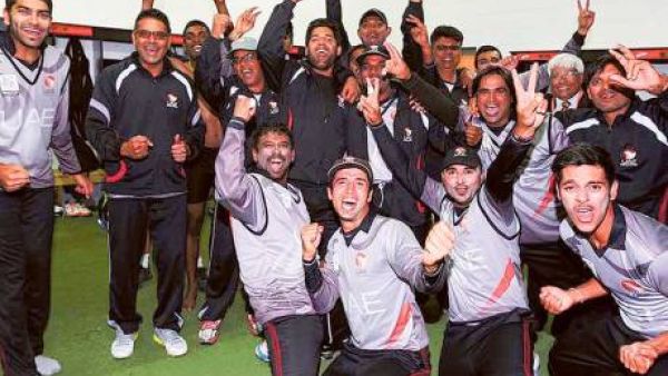 UAE team celebrate the historic moment by qualifying for the ICC Cricket World Cup 2015 at Mainpower Oval grou (Photo: ICC)