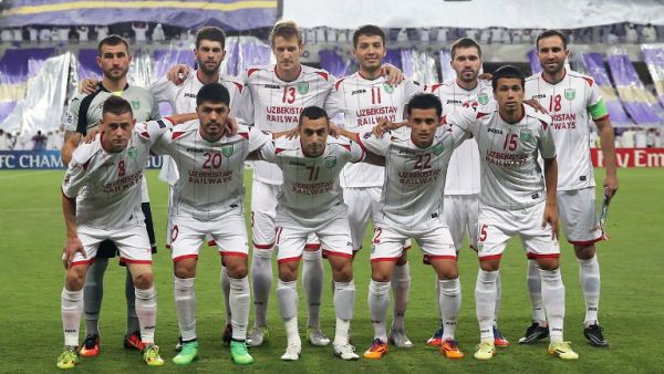 فريق لوكوموتيف طشقند