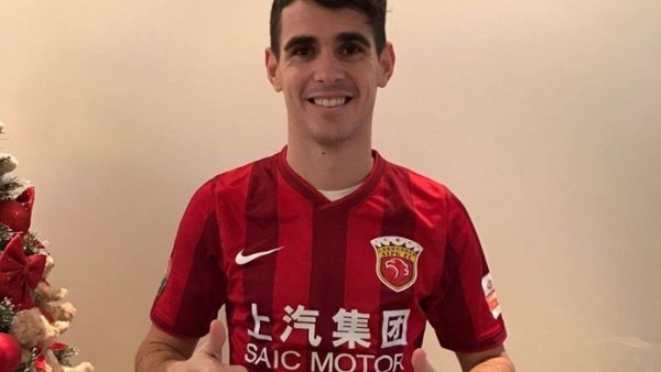 أوسكار بقميص فريقه الجديد