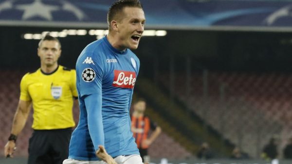 جيلينسكي يحتفل بهدفه