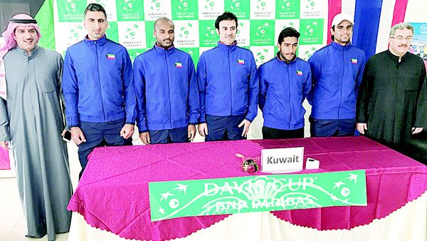 The Kuwaiti Davis Cup and Thailand teams after the press conference (Photo: Arab Times)