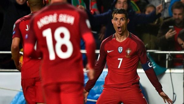 رونالدو يقود البرتغال للفوز