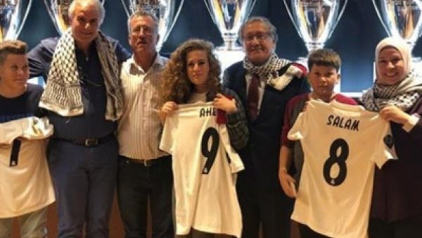 Tamimi was invited by Real and on Saturday arrived at the club where she was received by former striker and co-manager Emilio Butragenio