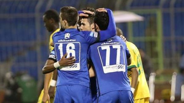 الهلال يبتعد في الصدارة