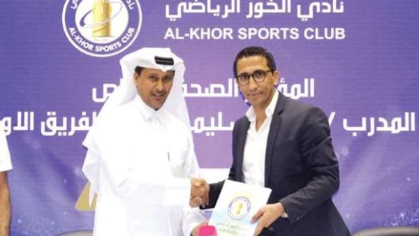 Al Khor Sports Club president Hassan Juma al-Mohannadi (left) and new coach Adel Sellimi (Photo: Gulf Times)