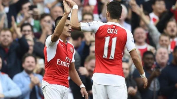 مسعود أوزيل وأليكسيس سانشيز